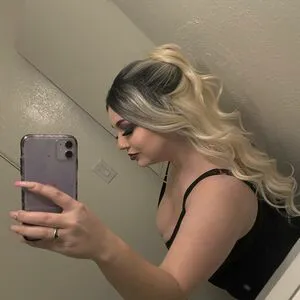 Drearoseee OnlyFans Leaked Free Thumbnail Picture - #amDamRvzP5