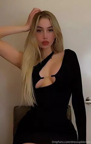 Dressupblondie OnlyFans Leaked Free Thumbnail Picture - #krQDMHBAOj