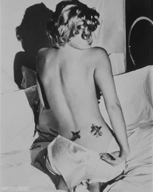 Drew Barrymore OnlyFans Leaked Free Thumbnail Picture - #8BnBPoJX69