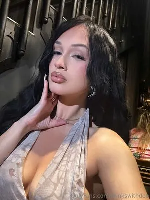 Drinkswithdee OnlyFans Leaked Free Thumbnail Picture - #Q4Z4TP7ux2