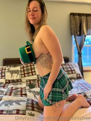 Drivingmrsdaisyfree OnlyFans Leaked Free Thumbnail Picture - #S9zsjH0tQ3