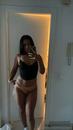 Drottningen OnlyFans Leaked Free Thumbnail Picture - #xcqDbjDcqu