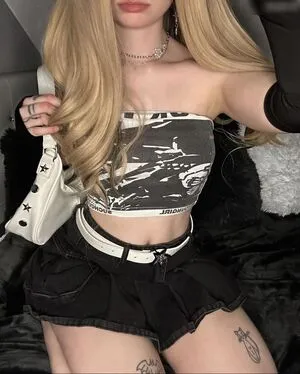 Drowsylio OnlyFans Leaked Free Thumbnail Picture - #nAuWsFAAEm