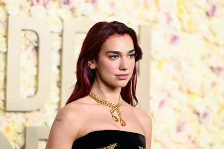 Dua Lipa OnlyFans Leaked Free Thumbnail Picture - #1MKtaBf9tS