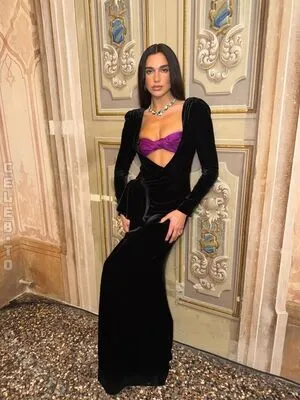 Dua Lipa OnlyFans Leaked Free Thumbnail Picture - #3aG1vjnc3m