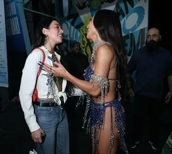 Dua Lipa OnlyFans Leaked Free Thumbnail Picture - #5BncbaqHAZ