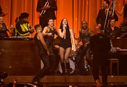 Dua Lipa OnlyFans Leaked Free Thumbnail Picture - #5yqblXYLtQ