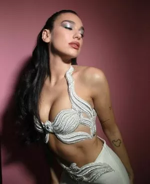 Dua Lipa OnlyFans Leaked Free Thumbnail Picture - #8VdsAGixr2