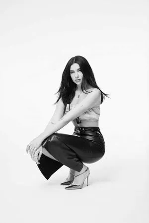 Dua Lipa OnlyFans Leaked Free Thumbnail Picture - #8vF0lVykv8