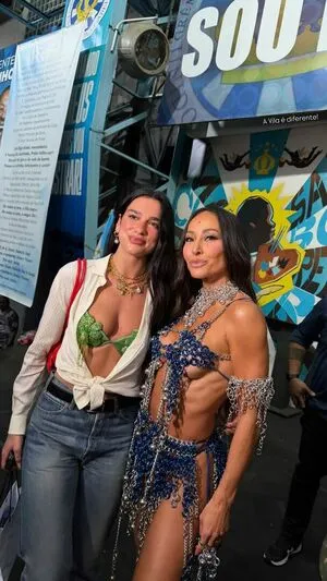 Dua Lipa OnlyFans Leaked Free Thumbnail Picture - #9YaKqC3sB4