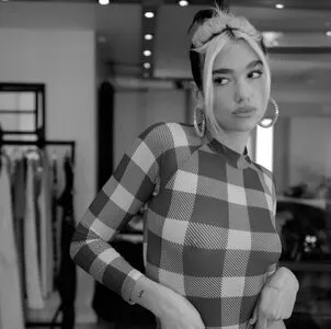 Dua Lipa OnlyFans Leaked Free Thumbnail Picture - #BAAYhihkyP