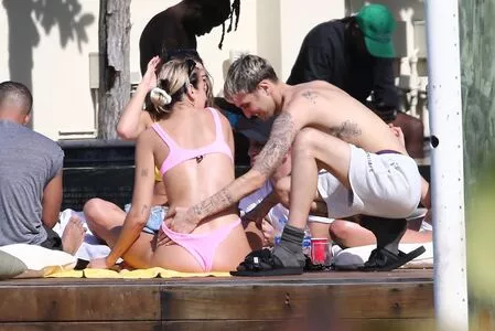 Dua Lipa OnlyFans Leaked Free Thumbnail Picture - #BltT5sKL53