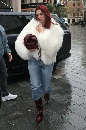 Dua Lipa OnlyFans Leaked Free Thumbnail Picture - #DNmjSctIXa