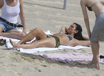 Dua Lipa OnlyFans Leaked Free Thumbnail Picture - #EKc7knJw42