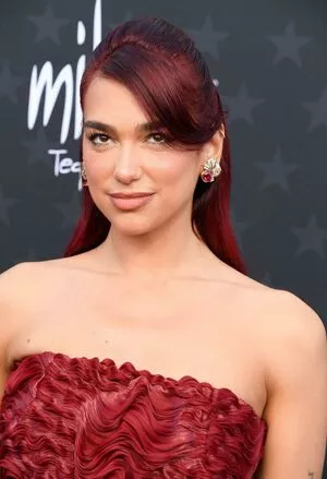 Dua Lipa OnlyFans Leaked Free Thumbnail Picture - #FVsWjMuEV0