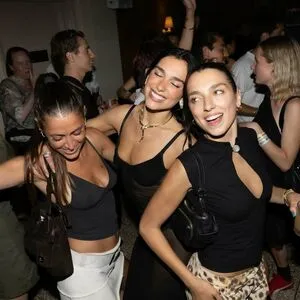 Dua Lipa OnlyFans Leaked Free Thumbnail Picture - #Fjli3H9ign