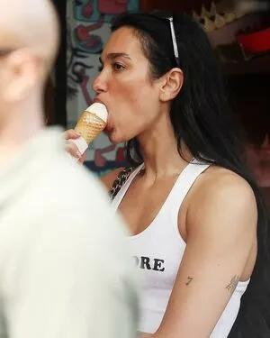 Dua Lipa OnlyFans Leaked Free Thumbnail Picture - #GUYVHkvd6f