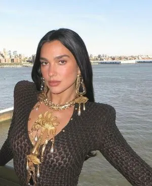 Dua Lipa OnlyFans Leaked Free Thumbnail Picture - #Gdi8zoZkS2