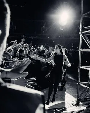 Dua Lipa OnlyFans Leaked Free Thumbnail Picture - #GsDCDUG3S3