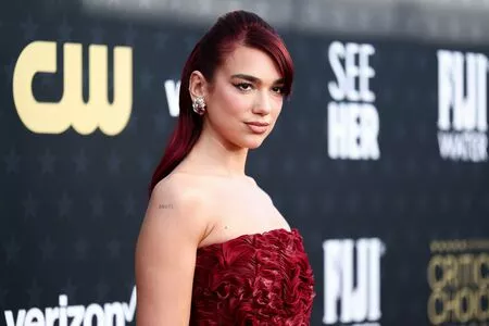 Dua Lipa OnlyFans Leaked Free Thumbnail Picture - #JHtENg8dQ0