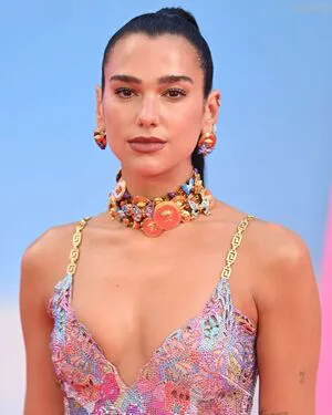 Dua Lipa OnlyFans Leaked Free Thumbnail Picture - #K48pJkxobf