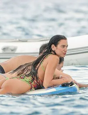 Dua Lipa OnlyFans Leaked Free Thumbnail Picture - #K911biuTUf