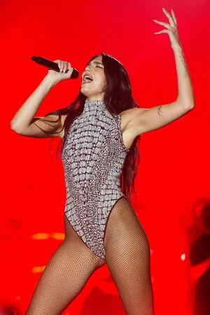 Dua Lipa OnlyFans Leaked Free Thumbnail Picture - #KkwDiyIUaU
