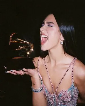 Dua Lipa OnlyFans Leaked Free Thumbnail Picture - #Le01FvF2Hn