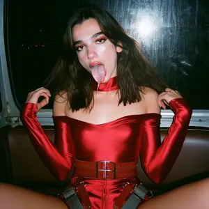 Dua Lipa OnlyFans Leaked Free Thumbnail Picture - #LlobidSYlr