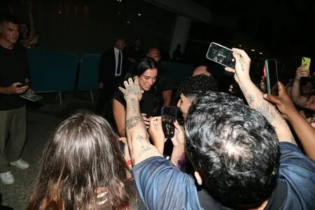 Dua Lipa OnlyFans Leaked Free Thumbnail Picture - #MAGN0pZiix