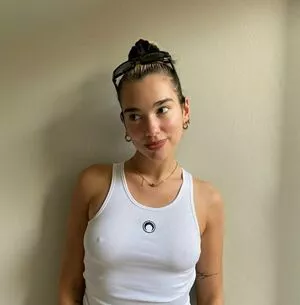 Dua Lipa OnlyFans Leaked Free Thumbnail Picture - #MXq5GzOpU9