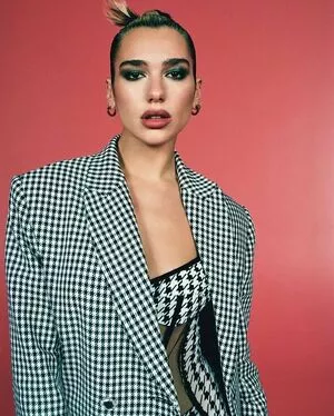 Dua Lipa OnlyFans Leaked Free Thumbnail Picture - #Meo6VurAPd