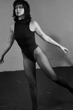 Dua Lipa OnlyFans Leaked Free Thumbnail Picture - #Mhu1ByZtip