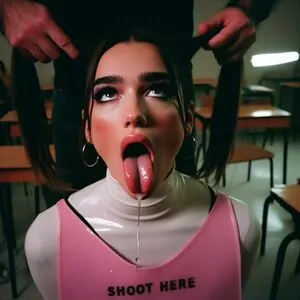 Dua Lipa OnlyFans Leaked Free Thumbnail Picture - #MzE2GDufxA