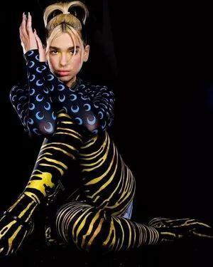 Dua Lipa OnlyFans Leaked Free Thumbnail Picture - #NaoFRxTYIg