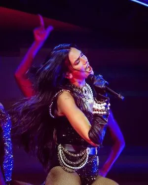 Dua Lipa OnlyFans Leaked Free Thumbnail Picture - #NdlAiu3bJU