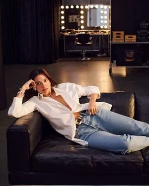 Dua Lipa OnlyFans Leaked Free Thumbnail Picture - #Obz525O8BV