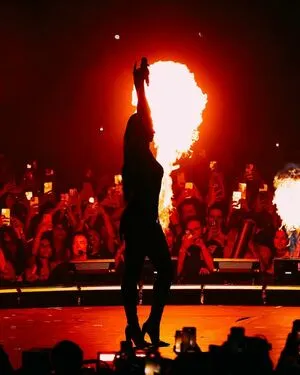 Dua Lipa OnlyFans Leaked Free Thumbnail Picture - #Op5f3JHN7y