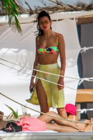 Dua Lipa OnlyFans Leaked Free Thumbnail Picture - #Ou467jv86I