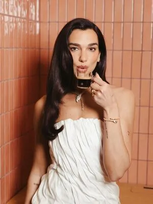 Dua Lipa OnlyFans Leaked Free Thumbnail Picture - #P9r5W84ofI
