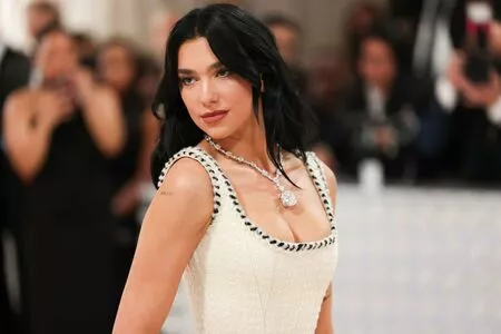 Dua Lipa OnlyFans Leaked Free Thumbnail Picture - #PJLHarE2QC