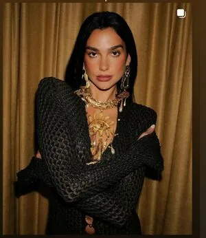 Dua Lipa OnlyFans Leaked Free Thumbnail Picture - #SDfi2FaT2y