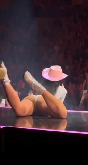 Dua Lipa OnlyFans Leaked Free Thumbnail Picture - #TisJ2JKraT