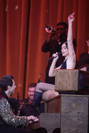 Dua Lipa OnlyFans Leaked Free Thumbnail Picture - #UCm3YD6o9Q