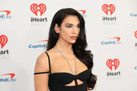 Dua Lipa OnlyFans Leaked Free Thumbnail Picture - #UGDSUTe2Dq