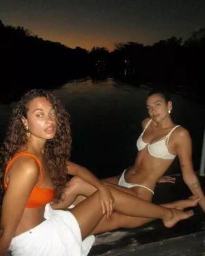 Dua Lipa OnlyFans Leaked Free Thumbnail Picture - #ViYlT2g8cd