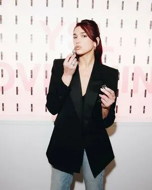 Dua Lipa OnlyFans Leaked Free Thumbnail Picture - #W7cJARz47n