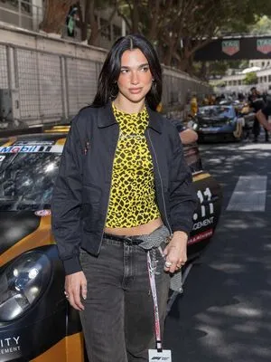 Dua Lipa OnlyFans Leaked Free Thumbnail Picture - #WGP4xeTdE5