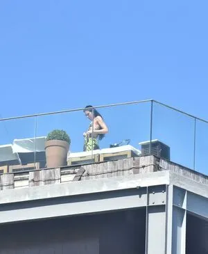 Dua Lipa OnlyFans Leaked Free Thumbnail Picture - #WGSxtPcAiF