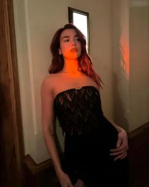 Dua Lipa OnlyFans Leaked Free Thumbnail Picture - #WttnWX2OC9